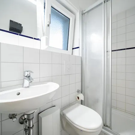 - Zentral - Messe In 15 Minuten Düsseldorf